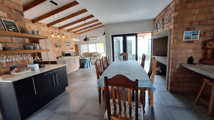 3 Bedroom Property for Sale in Stilbaai Oos Western Cape